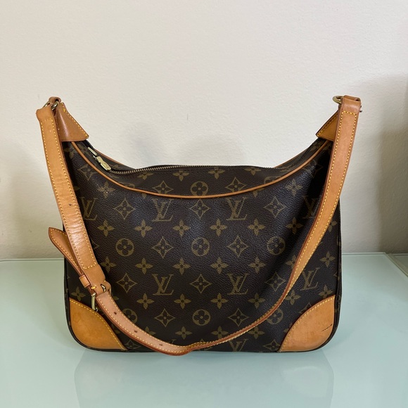 Louis Vuitton Monogram Bag - Picture 1 of 9